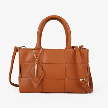 Дамска чанта 2022 г., тенденция чанта с голям капацитет, чанта за пазаруване, офис чанта, модерна чанта през рамо с веригата